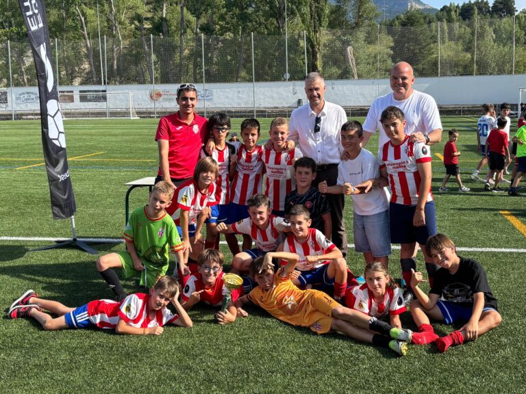 El Benjamín A se proclama campeón del Torneo de Jaca